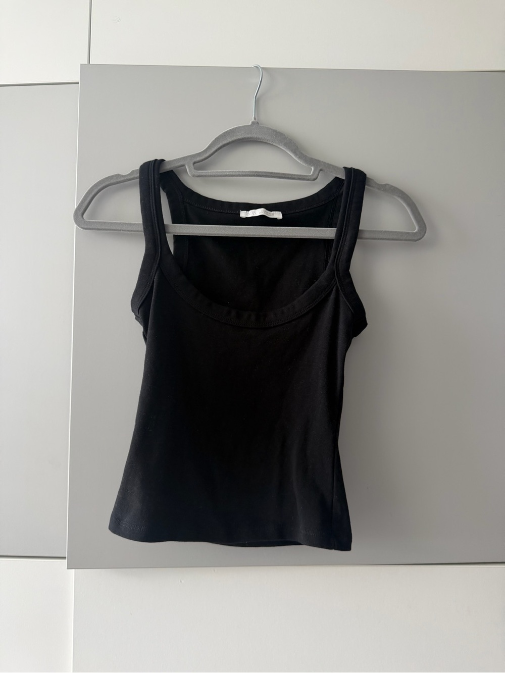 Zara Black Ribbed Scoop-Neck Tank